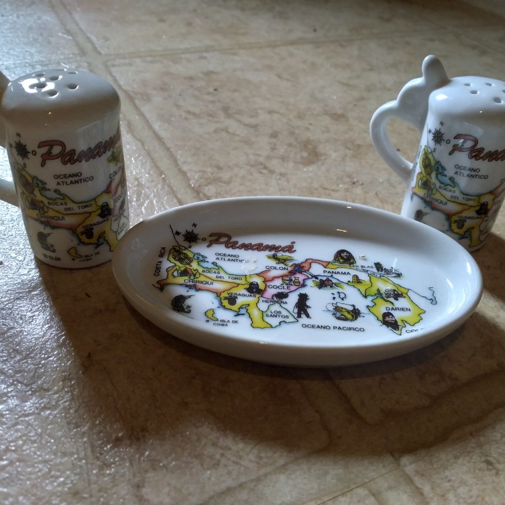 Panama Salt And Pepper Set - Picture 2 of 4